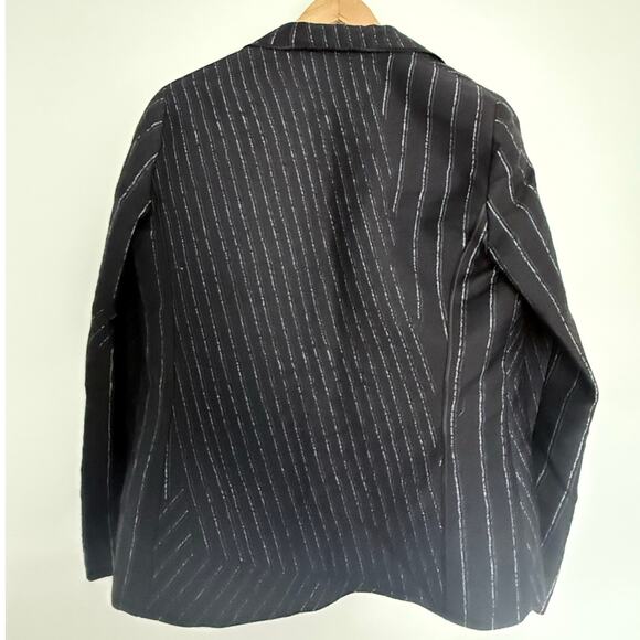 LAFAYETTE 148 navy blue light white striped wool silk blend clasp front blazer - Picture 4 of 10